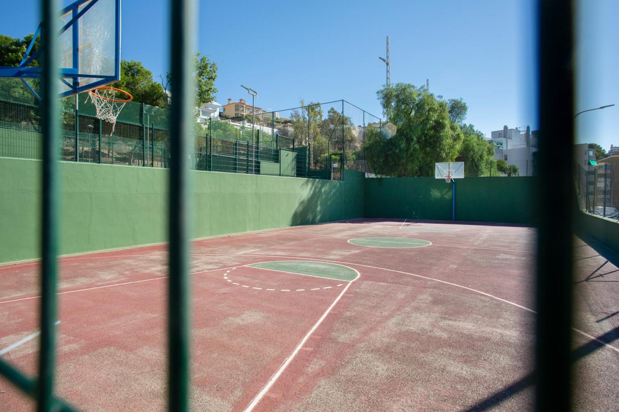 Bajo En Primera Linea - Cala Del Moral, Urbanizacion Calaflores La Cala Del Moral Bagian luar foto
